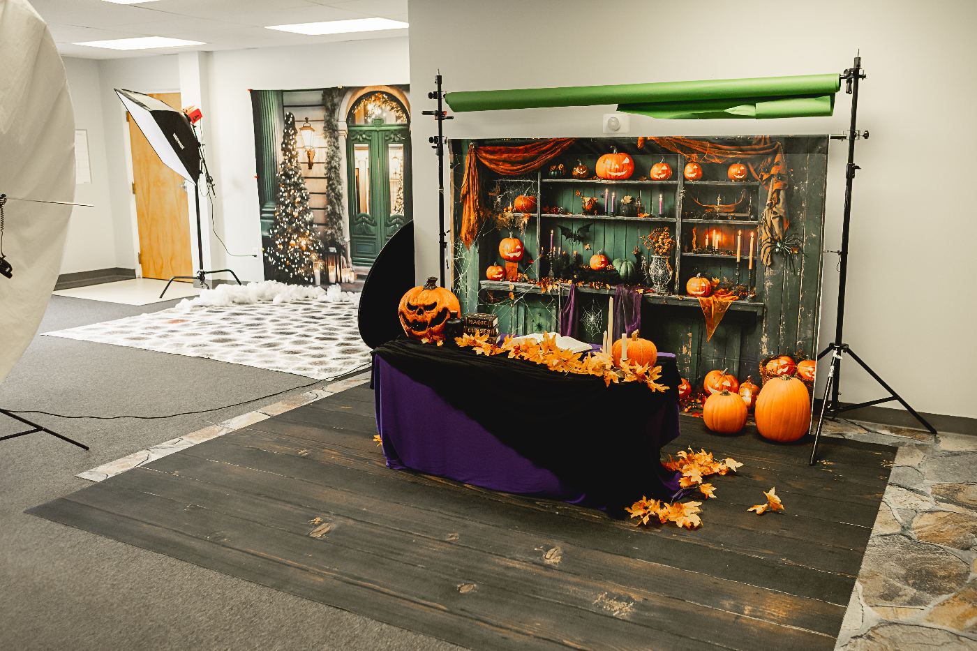 Feature Gallery — Secondary